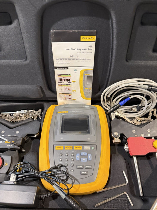FLUKE 830 LASER ALIGNMENT TOOL WITH ACCESSORIES TESTED
