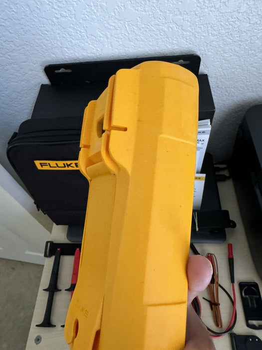Fluke 87V-MAX/E2 KIT Industrial True RMS Heavy Duty Mulitmeter (MFG 2024) NEW