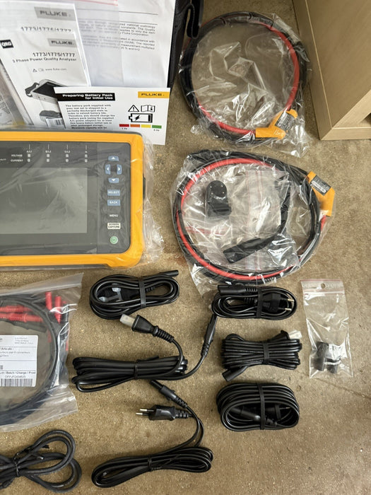 FLUKE 1775 THREE-PHASE POWER QUALITY ANALYZER KIT CALIBRATED 2025 NEW SEALED