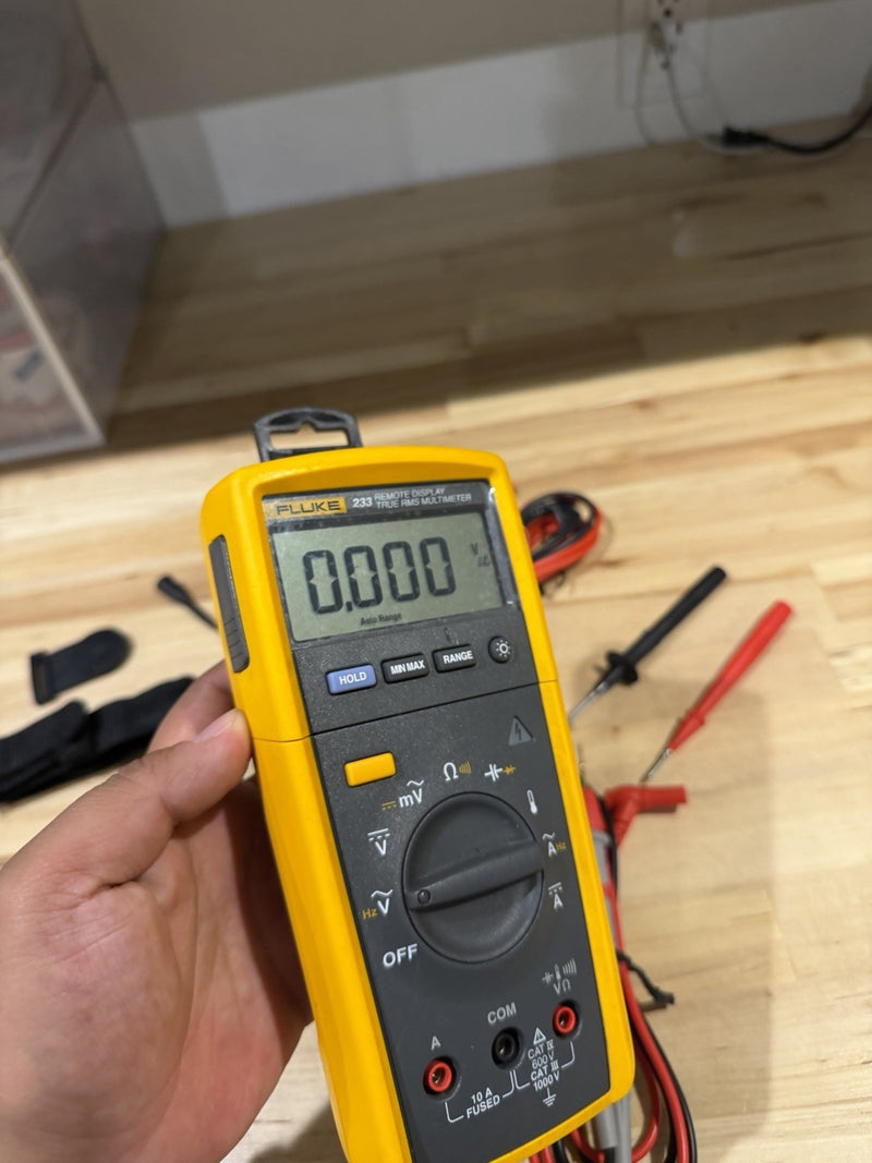 FLUKE 233 REMOTE DISPLAY AUTOMOTIVE DIGITAL MULTIMETER KIT