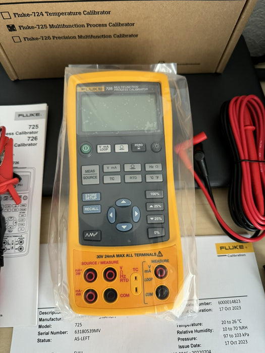 FLUKE 725 MULTIFUNCTION PROCESS CALIBRATOR WITH LEADS CAL 2023 NEW SEALED