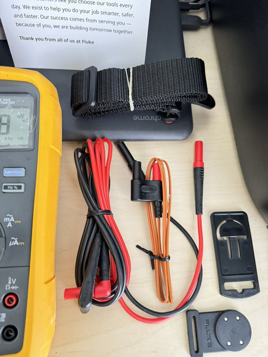 Fluke 87V-MAX/E2 KIT Industrial True RMS Heavy Duty Mulitmeter (MFG 2024) NEW