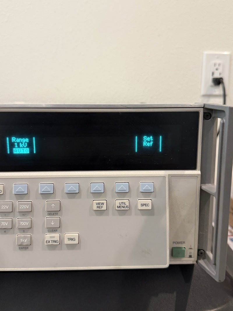FLUKE 5790A MEASUREMENT STANDARD WITH WIDEBAND OPTION TESTED