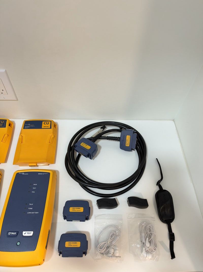 FLUKE NETWORKS DSX2-8000 VERSIV 2 CAT6A CAT8 LAN CABLE CERTIFIER TESTER DSX-8000