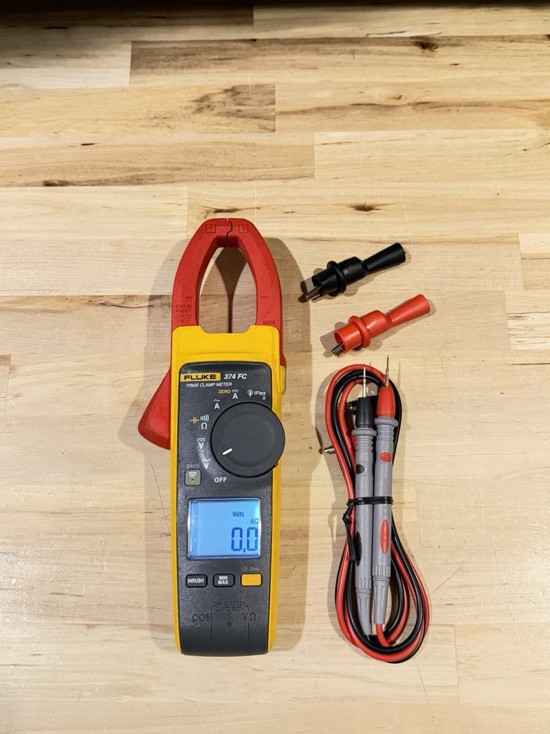FLUKE 374 FC TRMS CLAMP METER WITH LEADS & CLIPS TESTED