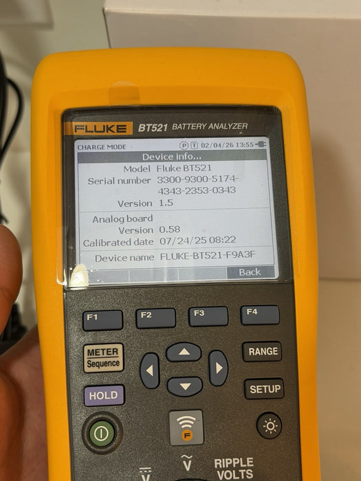 FLUKE BT521 BATTERY ANALYZER KIT W/ACCESSORIES (NEW FACTORY SEALED)CAL 2025/2026