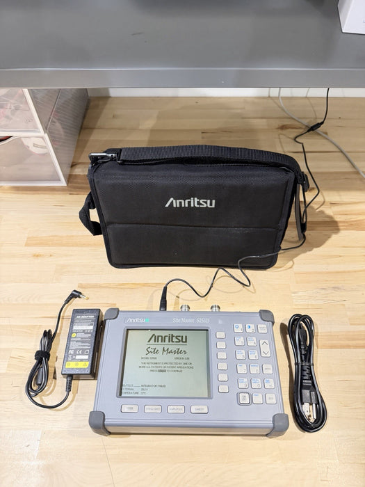 ANRITSU SITE MASTER S251B ANALYZER WITH CHARGER TESTED