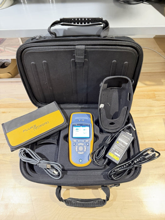 FLUKE NETWORKS LRAT-2000 LINKRUNNER AT-2000 AUTO TESTER - FREE SHIPPING