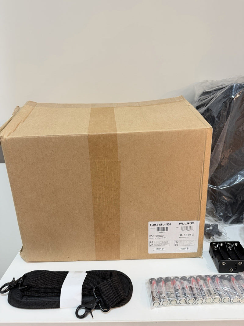 FLUKE GFL-1500 SOLAR GROUND FAULT LOCATOR 1500V (NEW SEALED) FREE SHIPPING