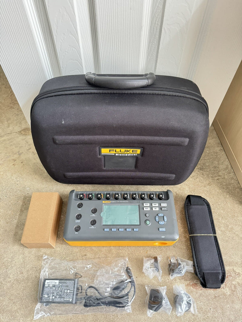 FLUKE BIOMEDICAL PROSIM 8 VITAL SIGNS SIMULATOR CALIBRATED 2022