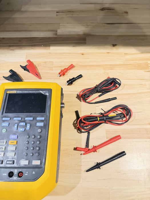 FLUKE 729PRO AUTOMATIC PRESSURE CALIBRATOR W/ ACCESSORIES (TESTED) SHIPS FREE