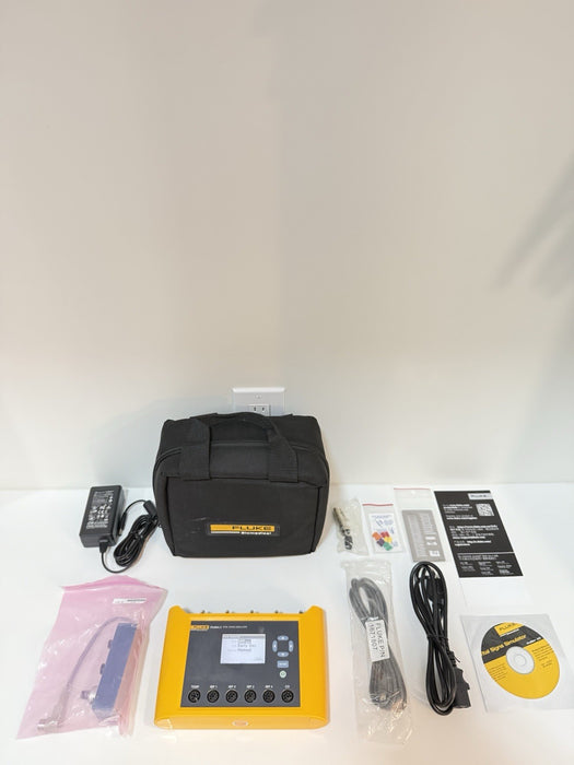 FLUKE PROSIM 3 VITAL SIGNS SIMULATOR WITH BAG & ACCESSORIES NEWTESTED