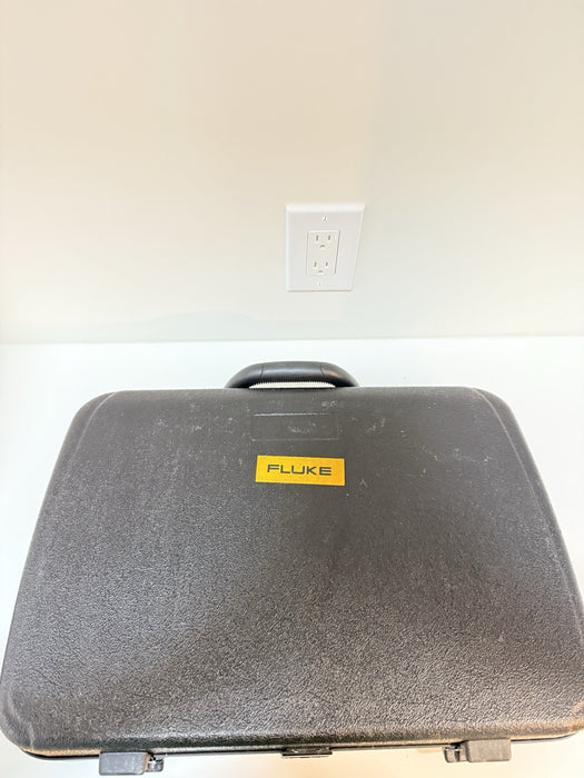 FLUKE 199C 200MHZ 2.5GS/S SCOPEMETER COLOR ACCESSORIES NEW