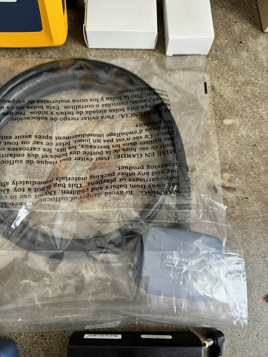 FLUKE DSX2-5000 CABLE ANALYZER KIT CALIBRATED 2024