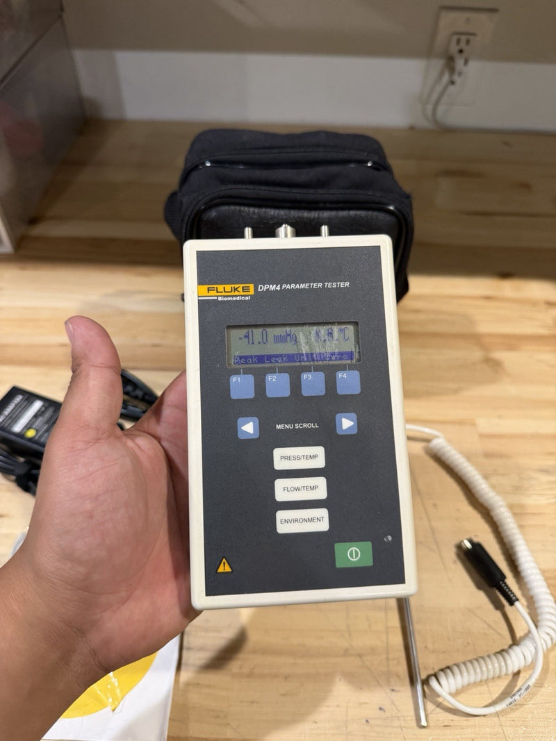 FLUKE BIOMEDICAL DPM4-2G PARAMETER TESTER W/ CHARGER & PROBE (TESTED) SHIPS FAST
