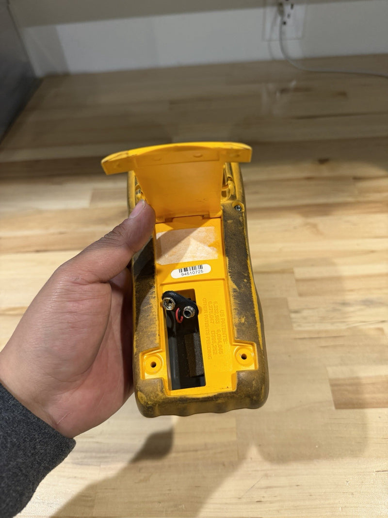 FLUKE 179 TRUE RMS MULTIMETER FOR PARTS