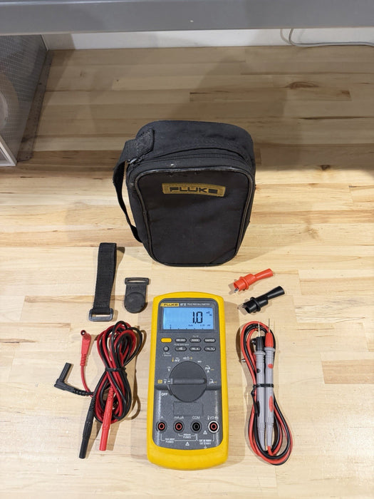 FLUKE 87V TRUE RMS MULTIMETER KIT W/ LEADS (TESTED) SHIPS FAST