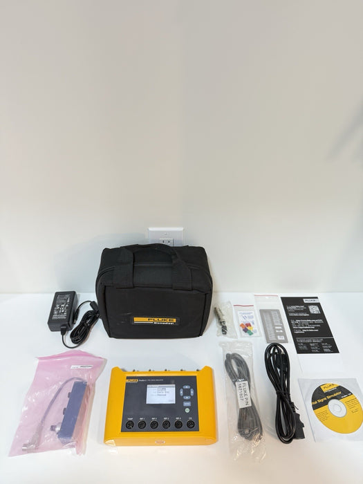 FLUKE PROSIM 3 VITAL SIGNS SIMULATOR WITH BAG & ACCESSORIES NEWTESTED