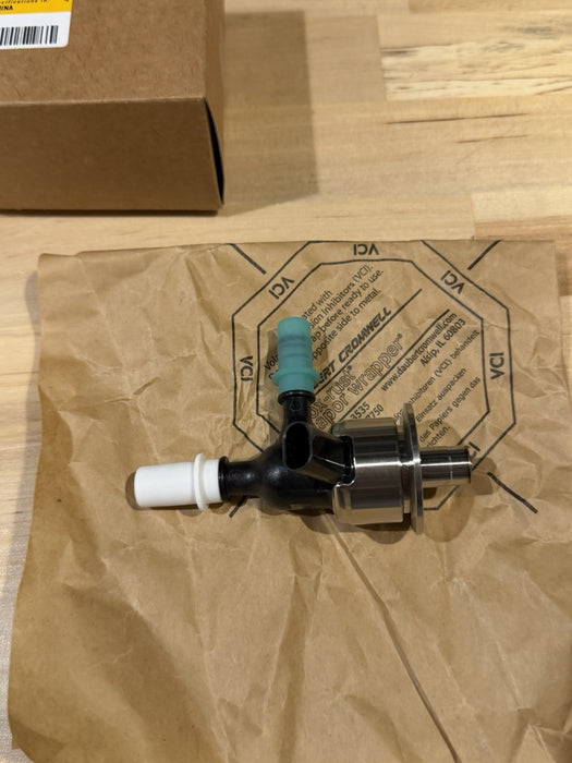 CAT 629-1147 DIESEL EXHAUST FLUID INJECTOR MOUNTING NEW SEALED GENUINE OEM