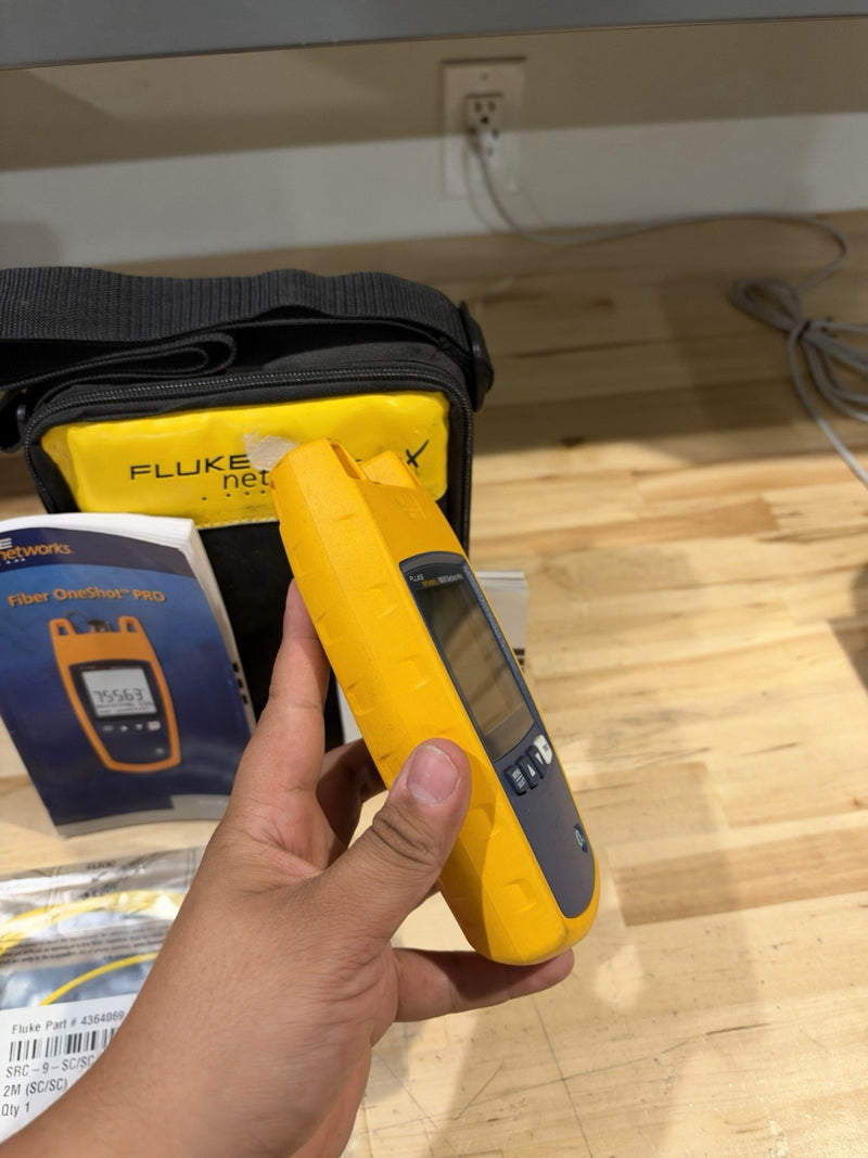 FLUKE NETWORKS FIBER ONESHOT PRO SINGLEMODE TESTER (FREE SHIPPING)