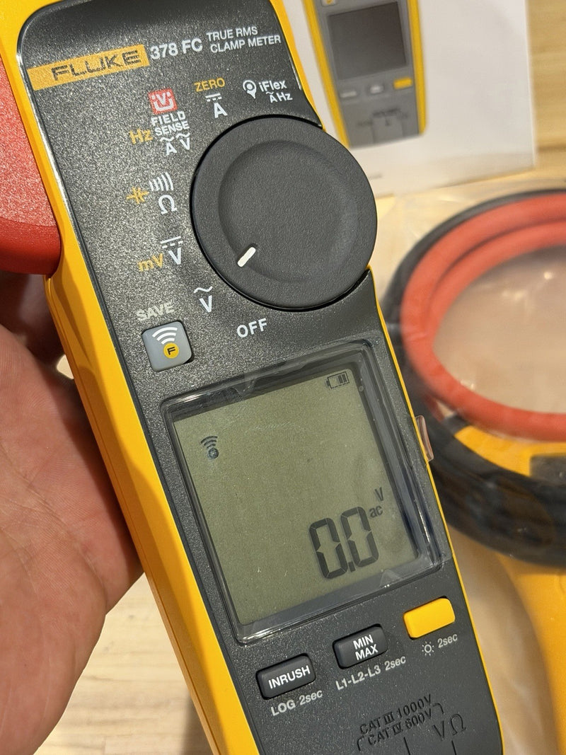 FLUKE 378 FC NON-CONTACR VOLTAGE CLAMP METER W/ LEADS & CASE - SHIPS FAST