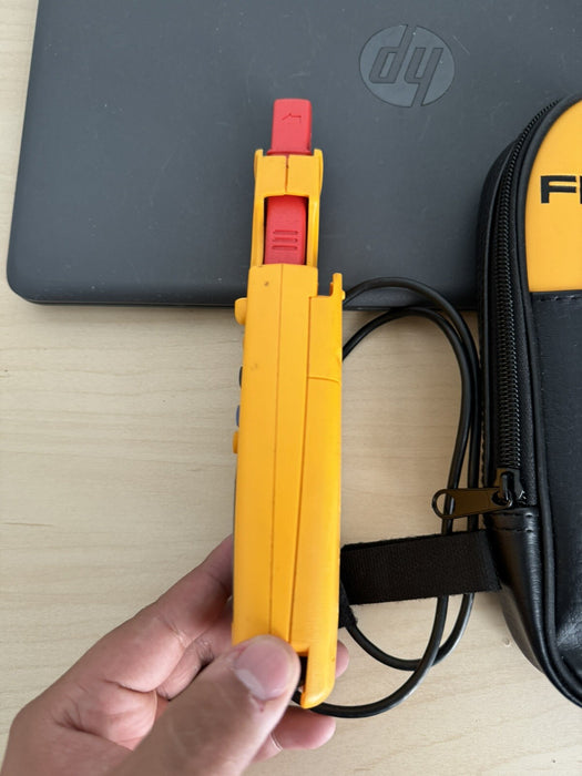 FLUKE 771 MILLIAMP PROCESS CLAMP METER WITH BAG