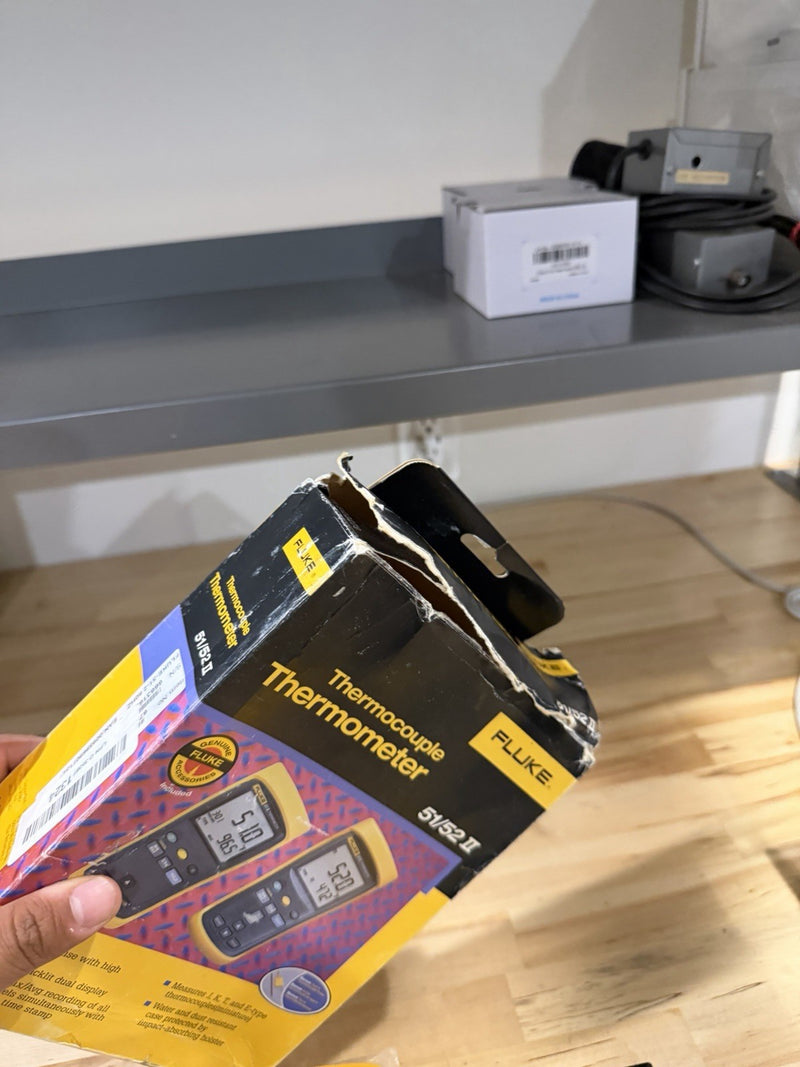 FLUKE 51 II THERMOCOUPLE THERMOMETER