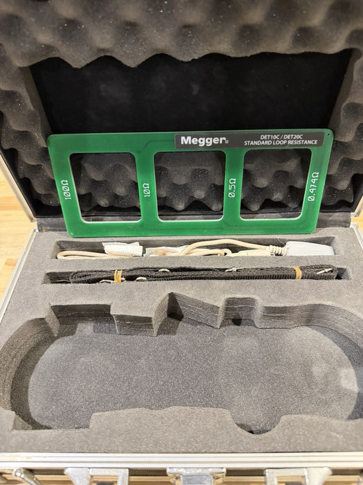 MEGGER DET20C DIGITAL EARTH TEST CLAMP METER & CASE - FREE SHIPPING (TESTED)