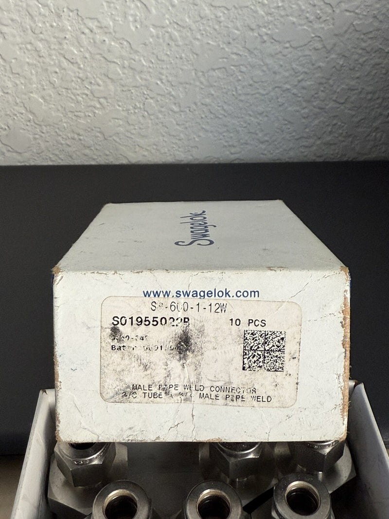 SWAGELOK SS-600-1-12W STAINLESS MALE CONNECTOR 3/8IN TUBE X 3/4IN MPW (1) EACH