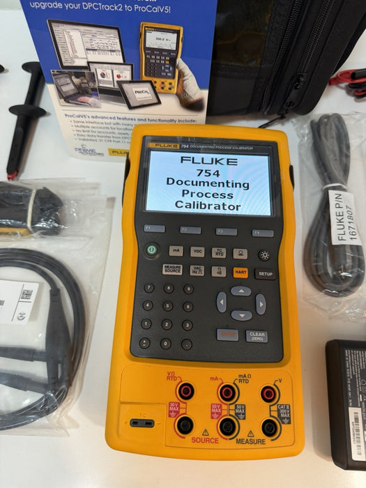 FLUKE 754 DOCUMENTING PROCESS CALIBRATOR WITH ACCESSORIES NEW