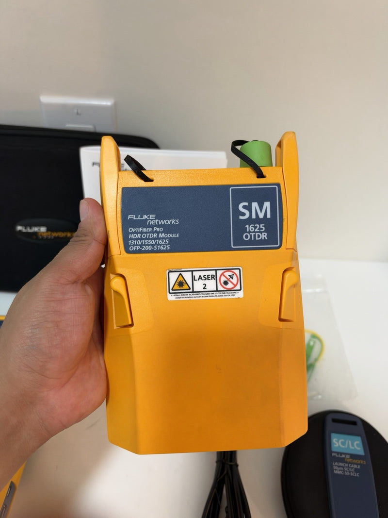 FLUKE OPTIFIBER PRO HDR OTDR KIT (OFP2-200-S1625) SM VERSIV 2 (TESTED)SHIPS FREE