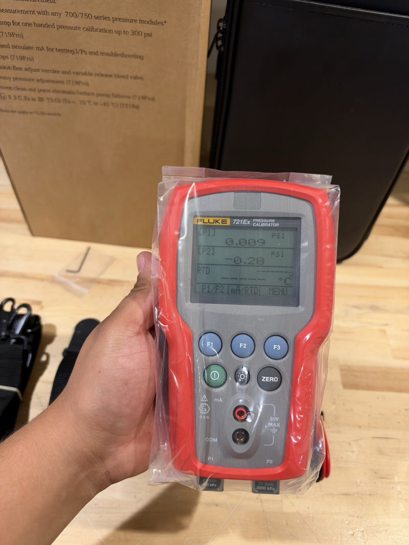 FLUKE 721EX-3603 PRESSURE CALIBRATOR 36 PSIG/300 PSIG (NEW SEALED) FREE SHIPPING