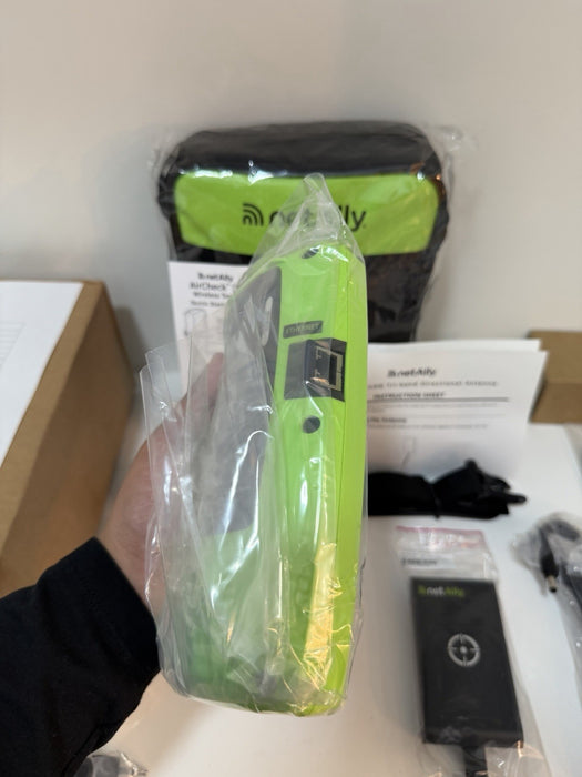 NETALLY AIRCHECK G2 KIT W/ ANTENNA & ACCESSORIES NEW FACTORY SEALED - SHIPS FREE