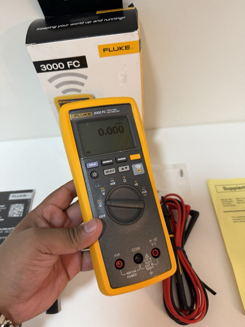 FLUKE 3000 FC WIRELESS DIGITAL MULTIMETER MFD 2025