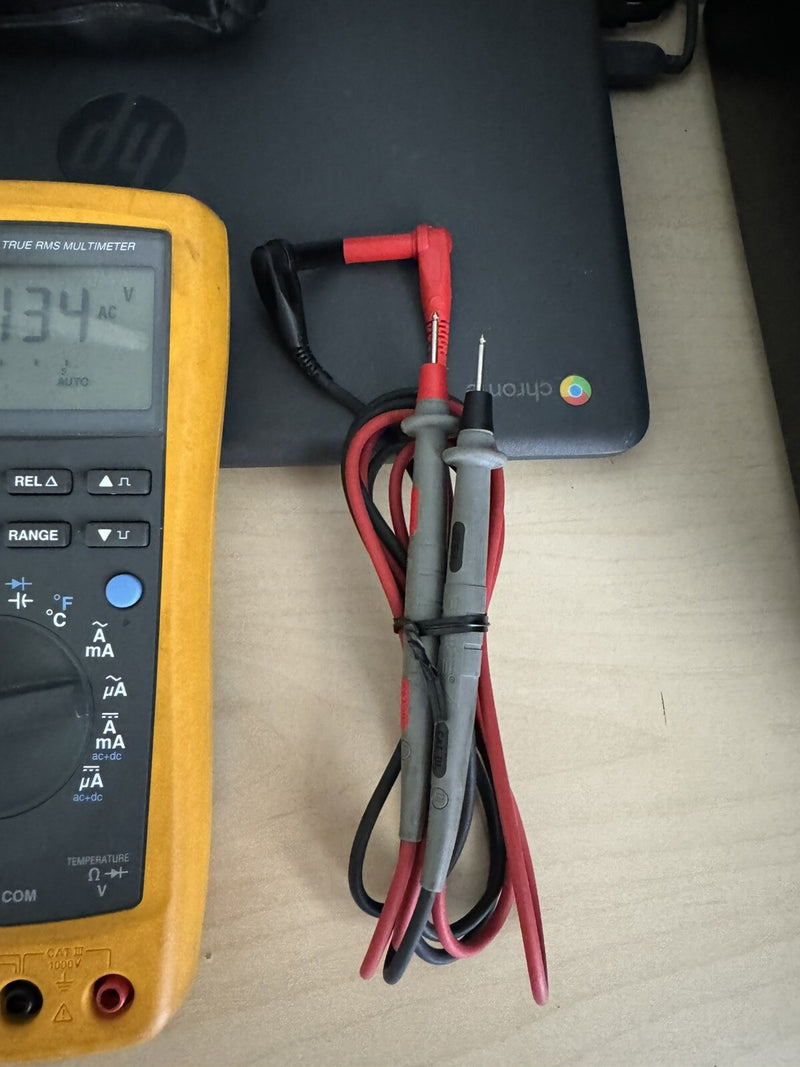 FLUKE 87IV TRMS MULTIMETER WITH BAG & LEADS