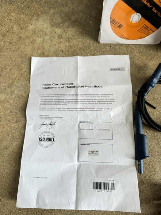 FLUKE 123B INDUSTRIAL SCOPEMETER HAND-HELD OSCILLOSCOPE 20 MHZ