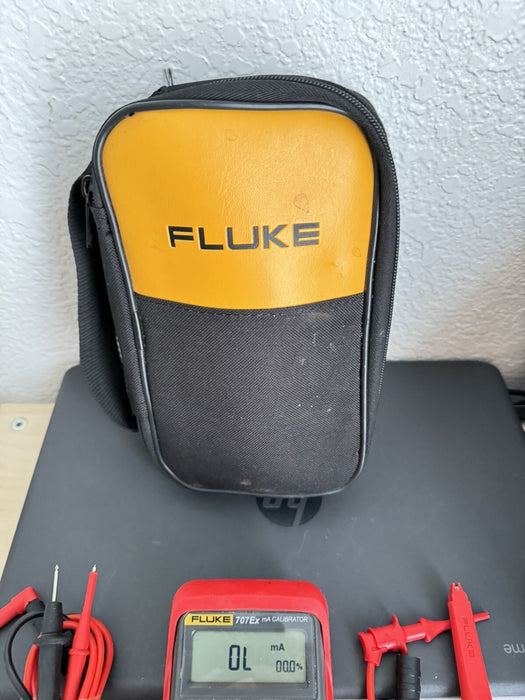 FLUKE 707EX INTRINSICALLY SAFE MA LOOP CALIBRATOR WITH BAG & LEADS
