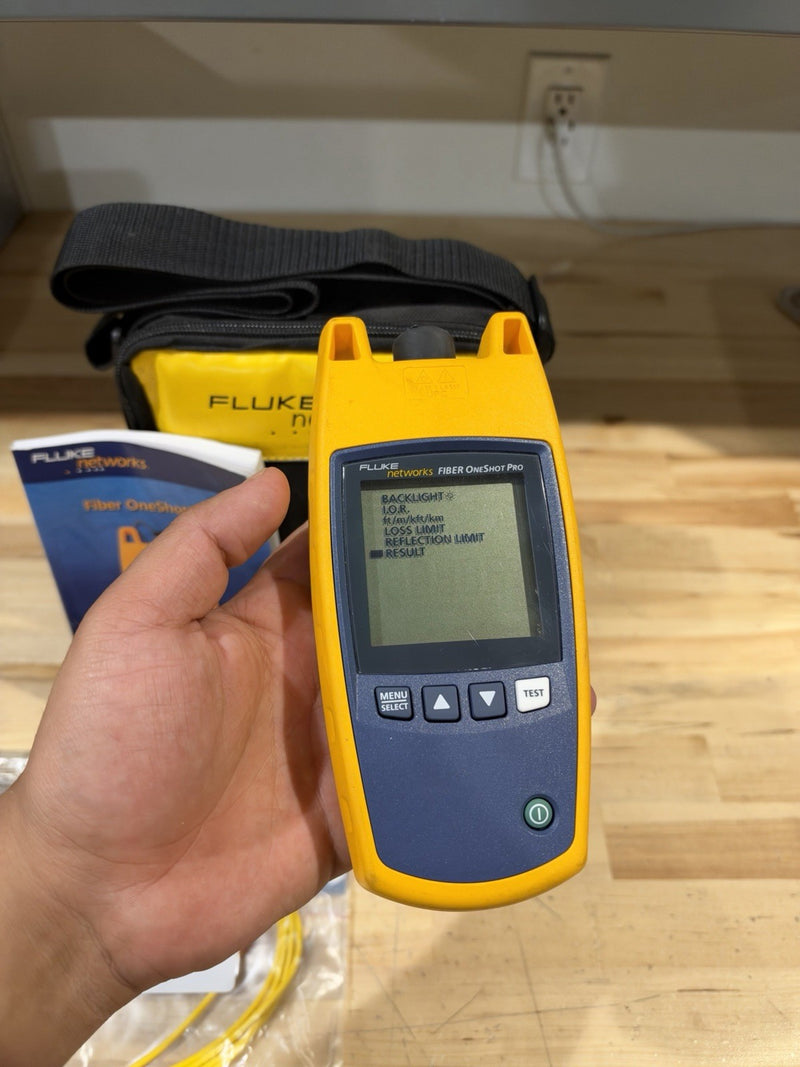 FLUKE NETWORKS FIBER ONESHOT PRO SINGLEMODE TESTER (FREE SHIPPING)