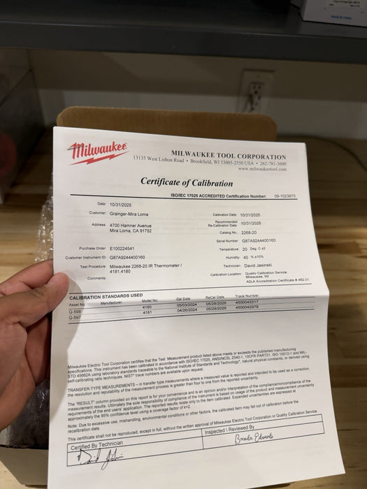 MILWAUKEE 2268-20NST 12:1 INFD TEMP-GUN (NIST) CALIBRATED 2026 RARE