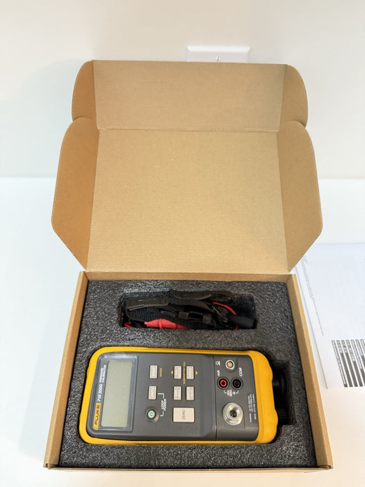 FLUKE 718-300G PRESSURE CALIBRATOR (NEW FACTORY SEALED) FREE SHIPPING
