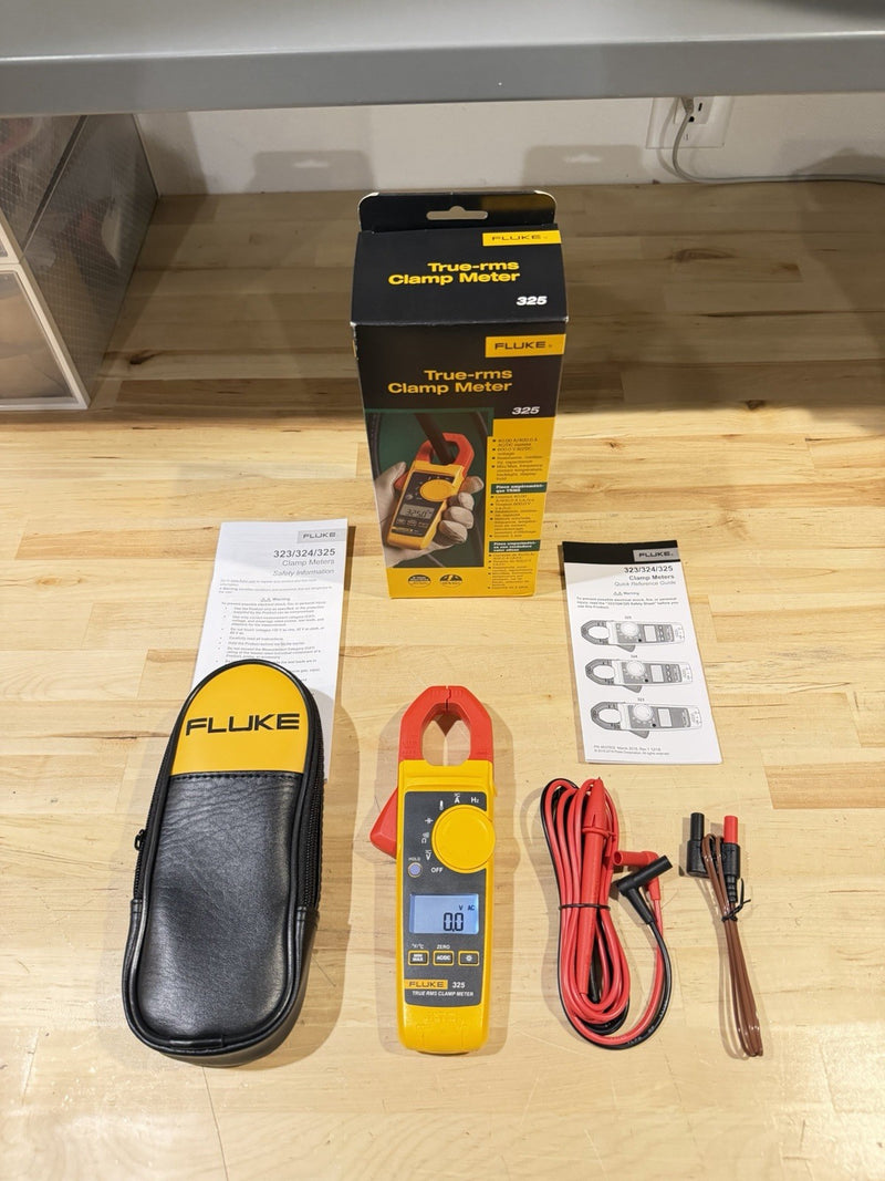 FLUKE 325 TRUE RMS CLAMP METER SHIPS FAST - NEW