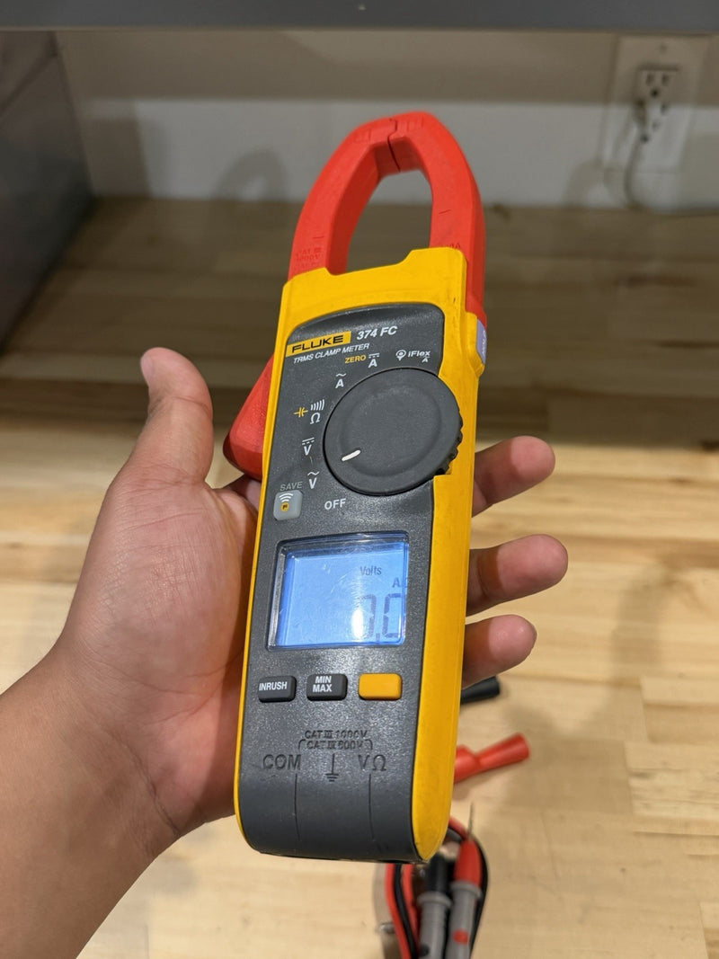 FLUKE 374 FC TRMS CLAMP METER WITH LEADS & CLIPS TESTED