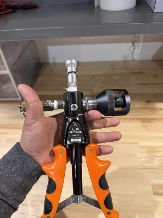 MAGNUM PRO MVP-600 PNEUMATIC CALIBRATION HAND PUMP 600 PSI (SHIPS FAST)