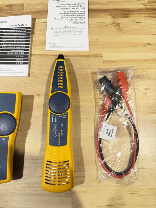 FLUKE NETWORKS INTELLITONE PRO 200 LAN TONER & PROBE Kit MT-8200-60-KIT