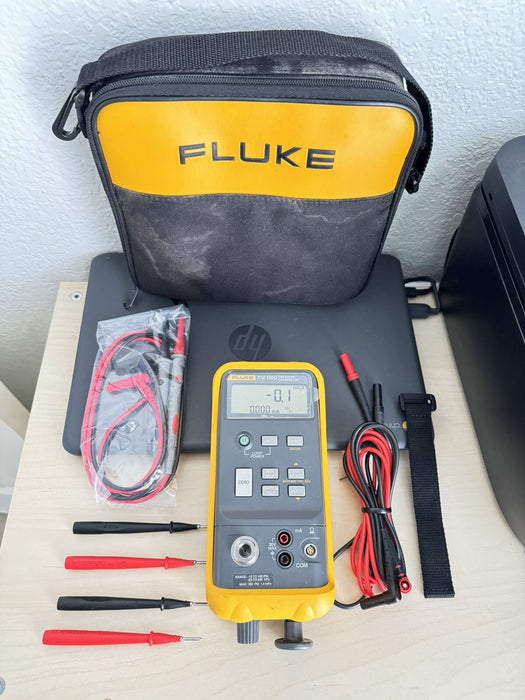 FLUKE 718 100G -12 TO 100PSI HAND PUMP PRESSURE VACUUM CALIBRATOR