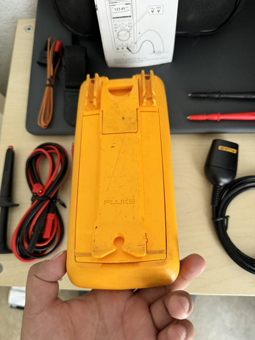 FLUKE 289 FVF DIGITAL MULTIMETER WITH ACCESSORIES