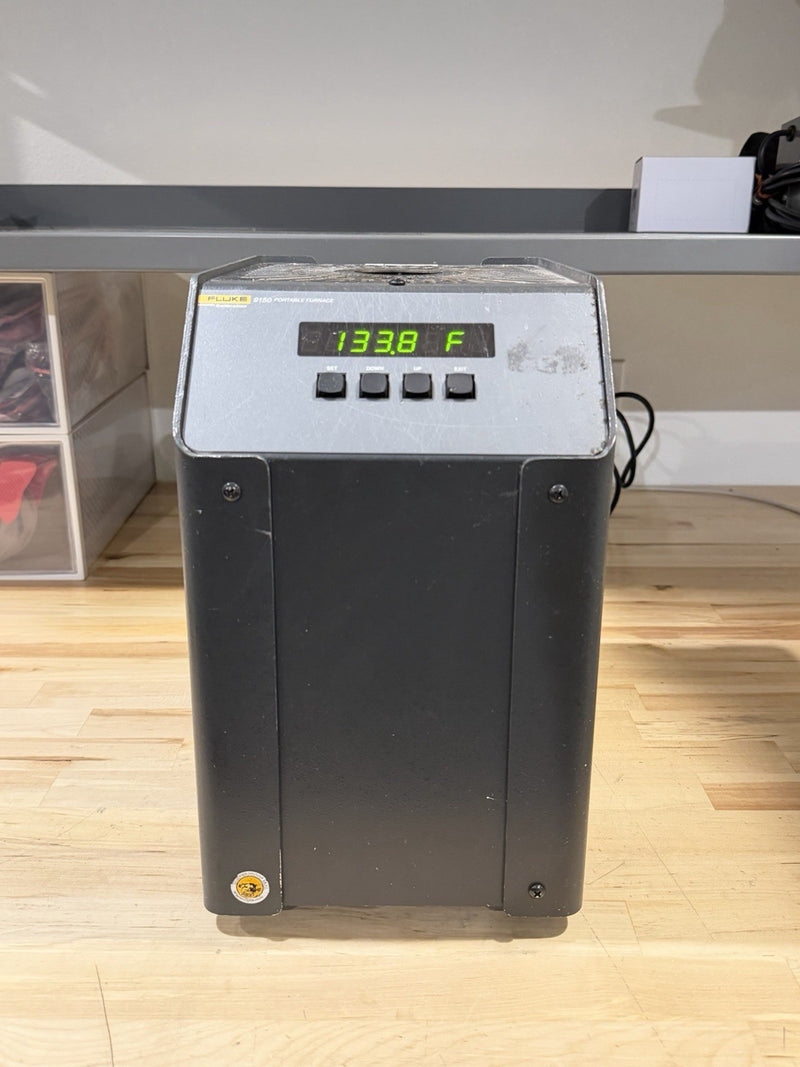 FLUKE 9150 PORTABLE FURNACE WITH CHARGER TESTED