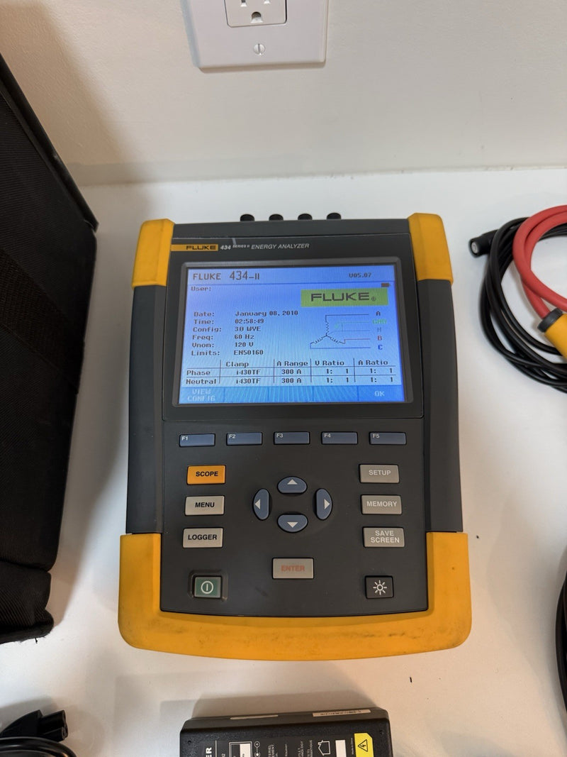 FLUKE 434 SERIES II ENERGY ANALYZER WITH ACCESSORIES TESTED