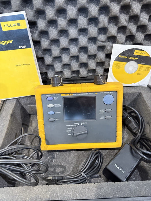 FLUKE 1735 THREE-PHASE POWER LOGGER W/ PROBES & CASE & CHARGER - FREE SHIPPING