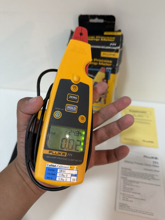 FLUKE 771 MILLIAMP PROCESS CLAMP METER WITH BAG & MANUALS